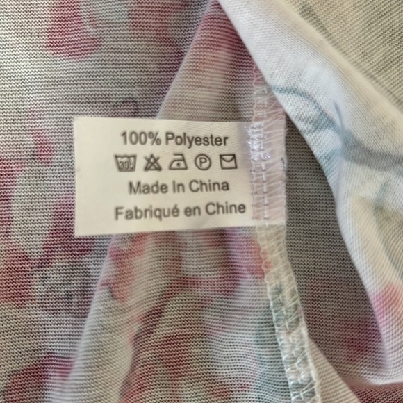 Show me your MuMu robe - Picture 3 of 4